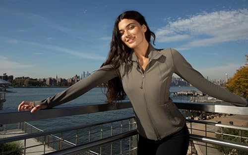 Interlink Ribbed Princess Seam Performance Jacket - color: Black Interlink High Low Hem, size: Large